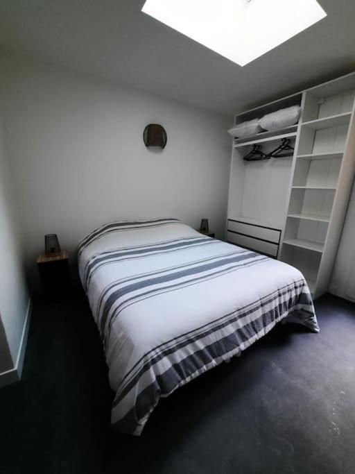 Appartement Calais Eksteriør billede